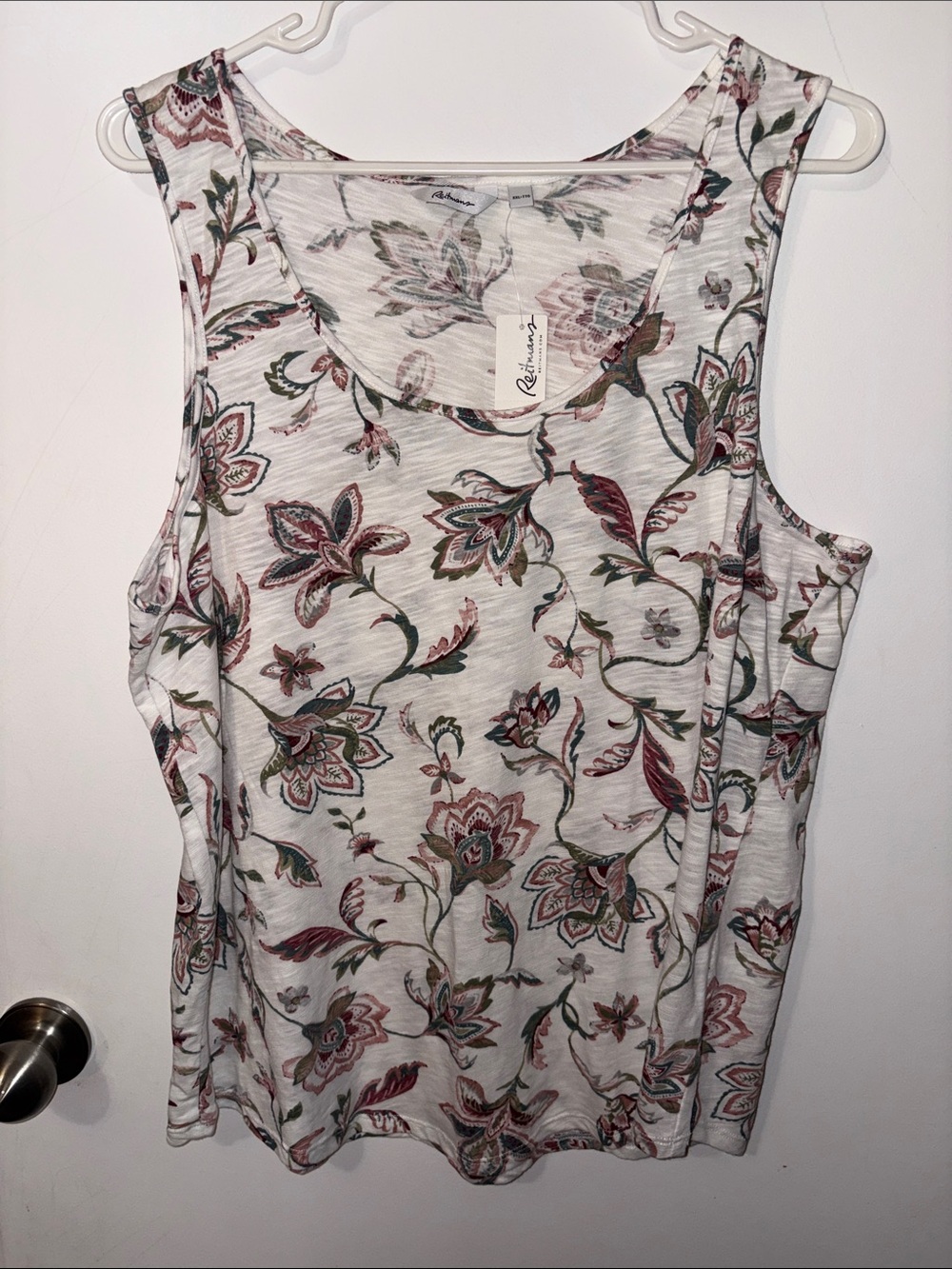 NWT XXL Women's White Floral Tank Top - Relaxed Fit- PTP23”- Reitman’s